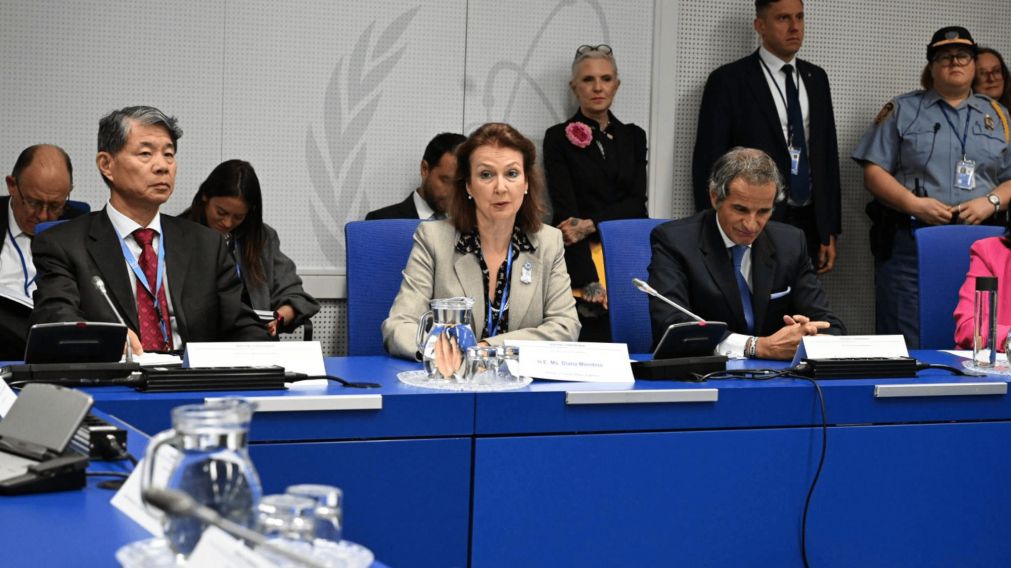 Diana Mondino en Austria: encuentros focalizados en tecnolog�a nuclear y energ�a at�mica, reuni�n con su para de Hungria y con el titular de OIEA