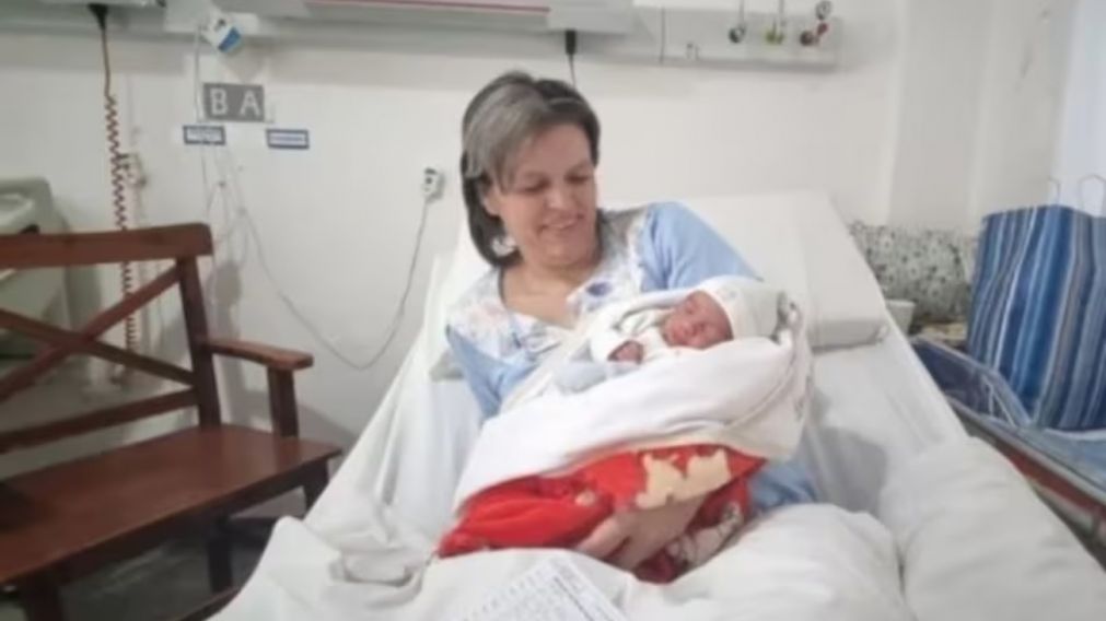 La madre de Noah aseguró que "se está haciendo contacto con el Presidente" para que sea el padrino.
