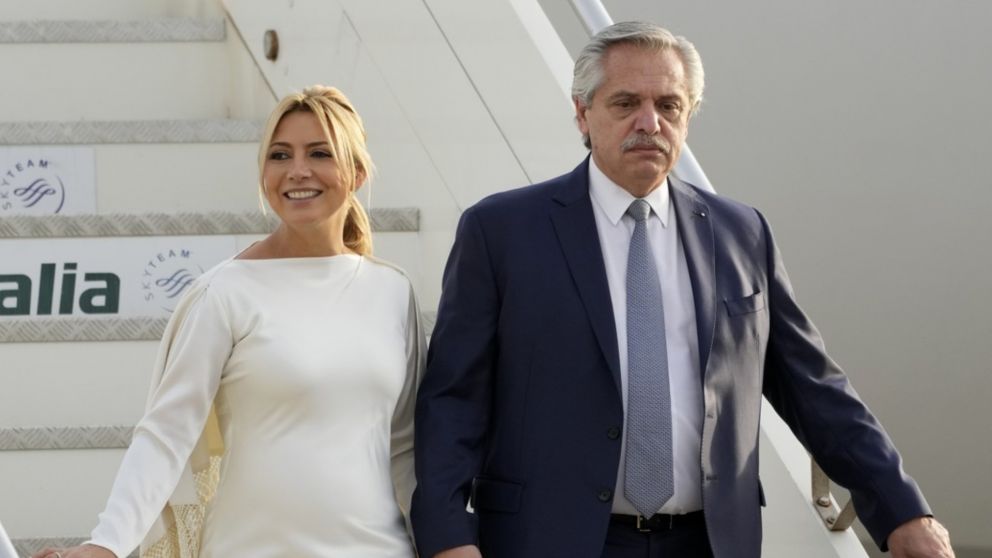 Fabiola Yañez y Alberto Fernández, ambos en un viaje oficial.