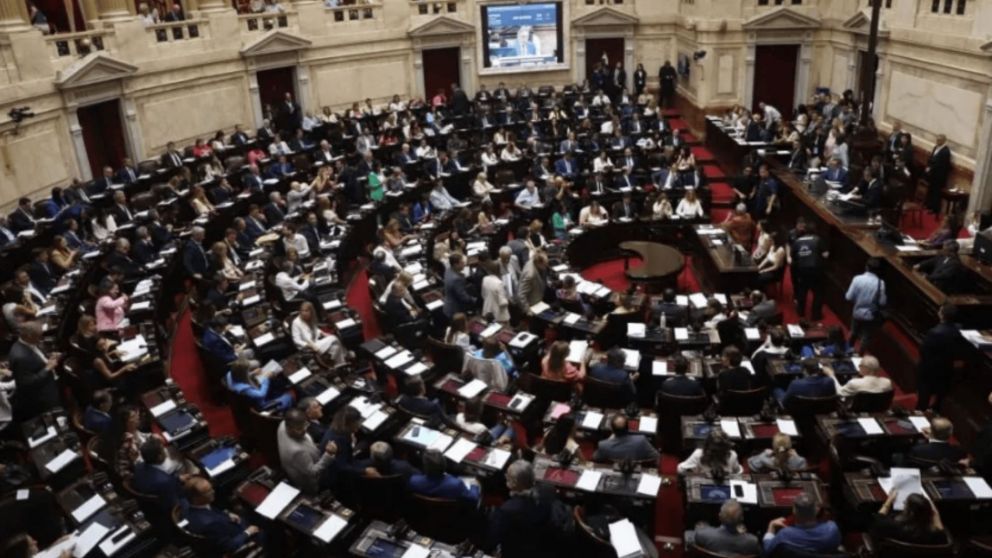 La UCR se pronunció por la votación del veto a ley de jubilaciones.