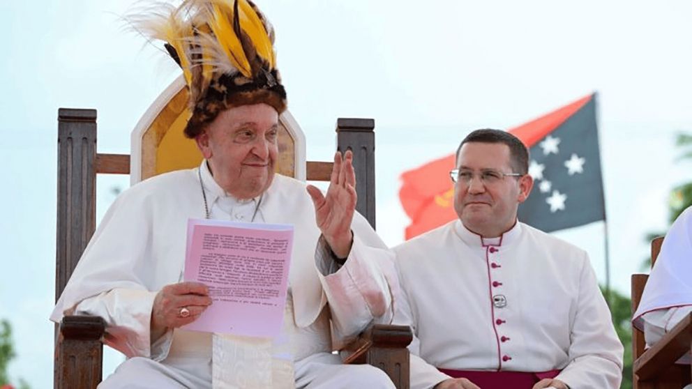 “Este no es un trabajo fácil”: el papa Francisco pidió orar por él durante su visita a Papúa Nueva Guinea