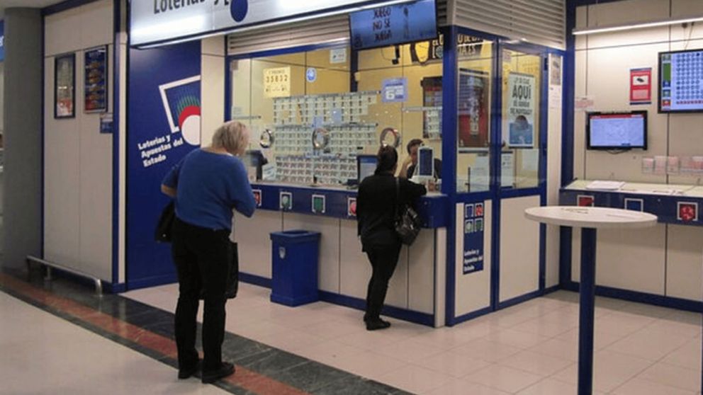 La afortunada asegura que el ticket de la lotería fue enviado por su padre muerto, ya que tenía las cifras de la suerte y ella nunca había apostado.