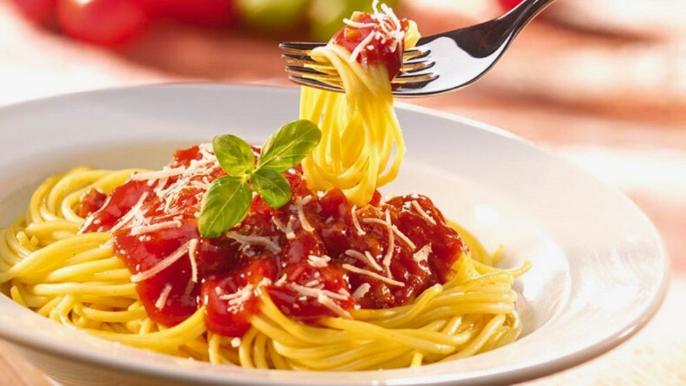 Hay algo que hacen los argentinos al comer pastas que está sumamente prohibido en Italia: ¿Qué es y por qué enoja? (Imagen ilustrativa).