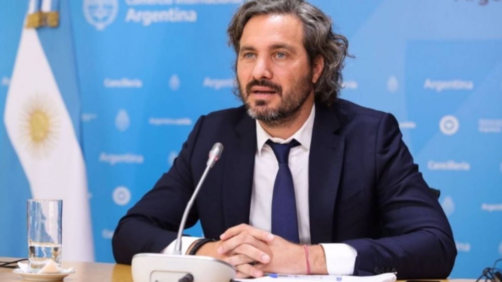 Santiago Cafiero defendió a Alberto Fernández ante las acusaciones de Fabiola Yañez y criticó a Martín Guzmán