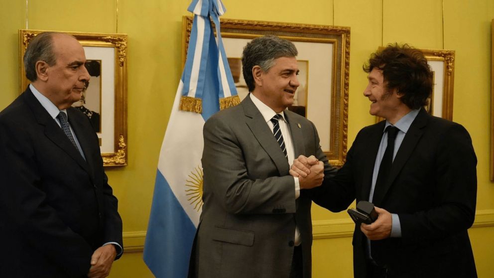 La Ciudad de Buenos Aires anunci� que congelar� el precio del boleto de colectivo y cubrir� los subsidios tras el acuerdo con Naci�n