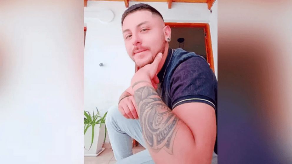 La muerte de Santiago Molina a causa de la Viruela del mono sucedió el domingo, pero su madre comunicó la triste noticia en las últimas horas.