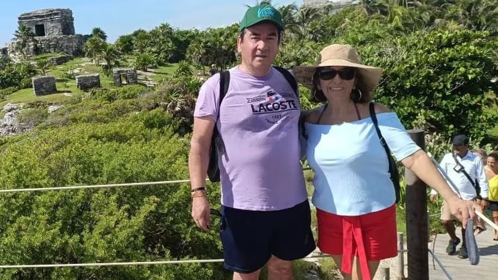 RIVAS Y SU ESPOSO AGUARDAN EL MILAGRO DE LA RECUPERACI�N.