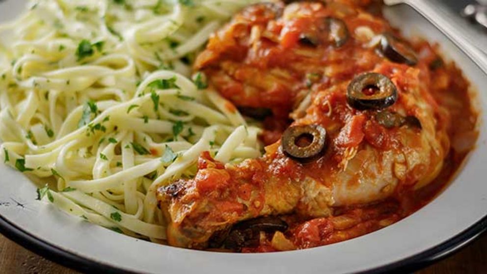 Una pieza de pollo que es riquísima que te "levanta" cualquier plato.