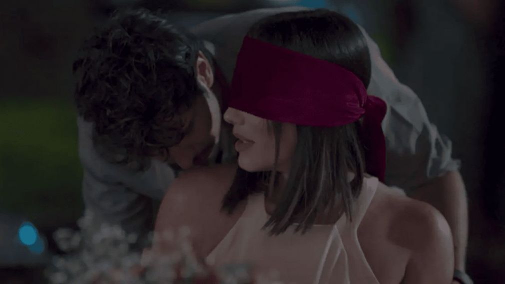 Netflix: la serie de 10 capítulos que “enciende” la pantalla con una historia para mayores de 18 años