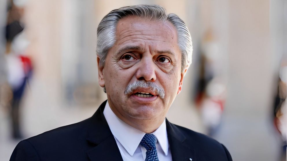 Alberto Fernández se defiende de la acusación por violencia de género.