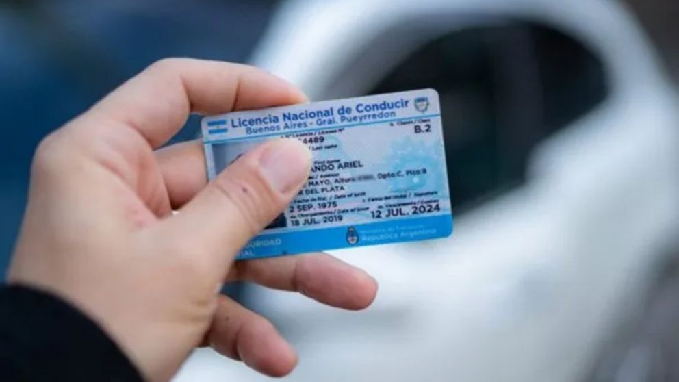 Aumenta el trámite del Certificado Nacional de Antecedentes de Tránsito (CENAT).