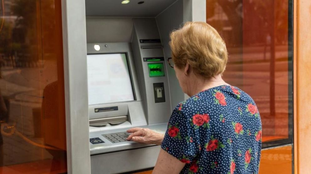 El mes de septiembre trae aumentos para los jubilados y pensionados (Imagen ilustrativa).