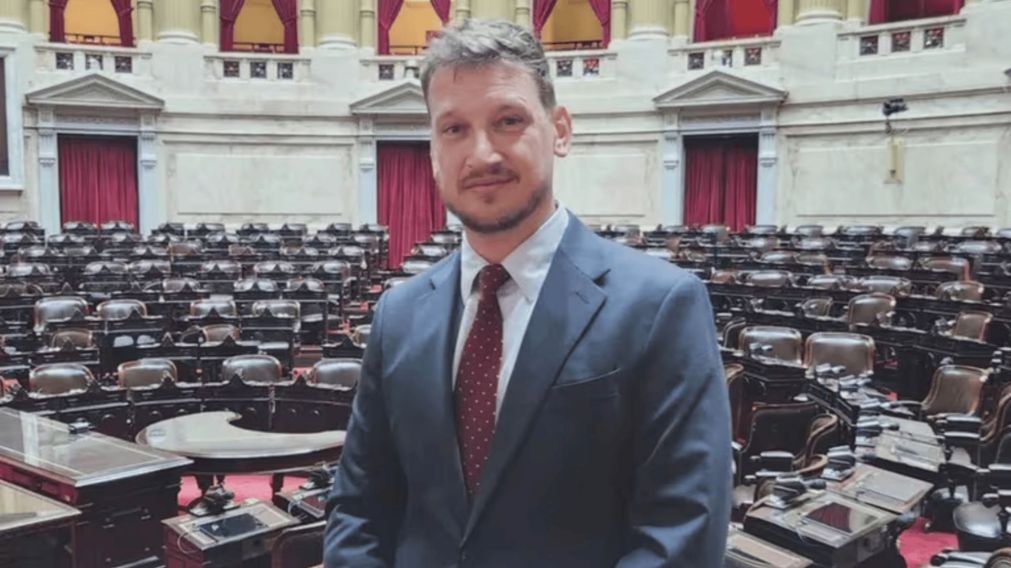 El ex legislador Germán Kiczka está siendo buscado por Interpol.