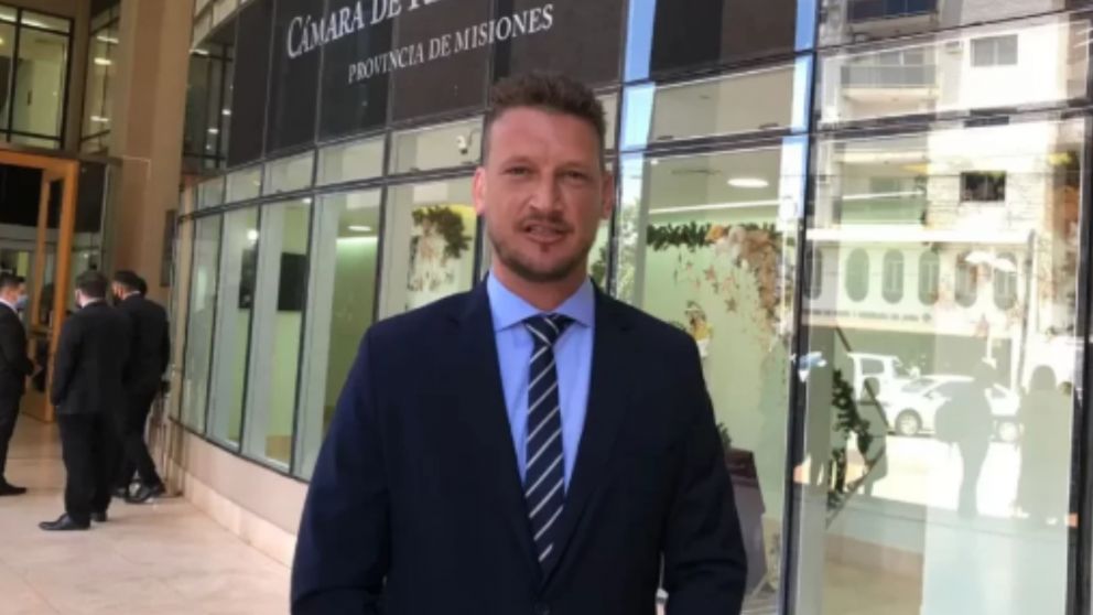 La Justicia ordenó la detención del diputado Germán Kiczka.