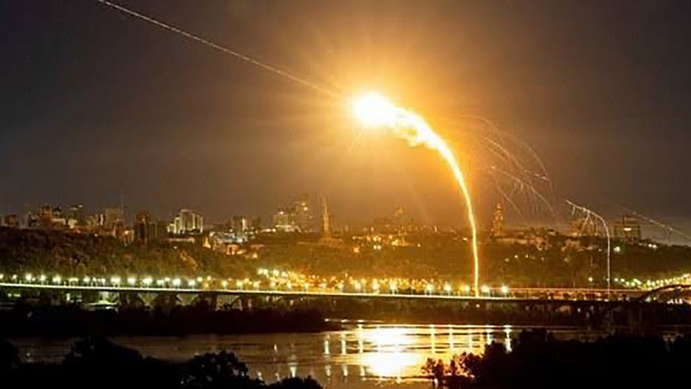 Moscú enfrenta uno de los mayores ataques con drones desde el inicio del conflicto con Ucrania