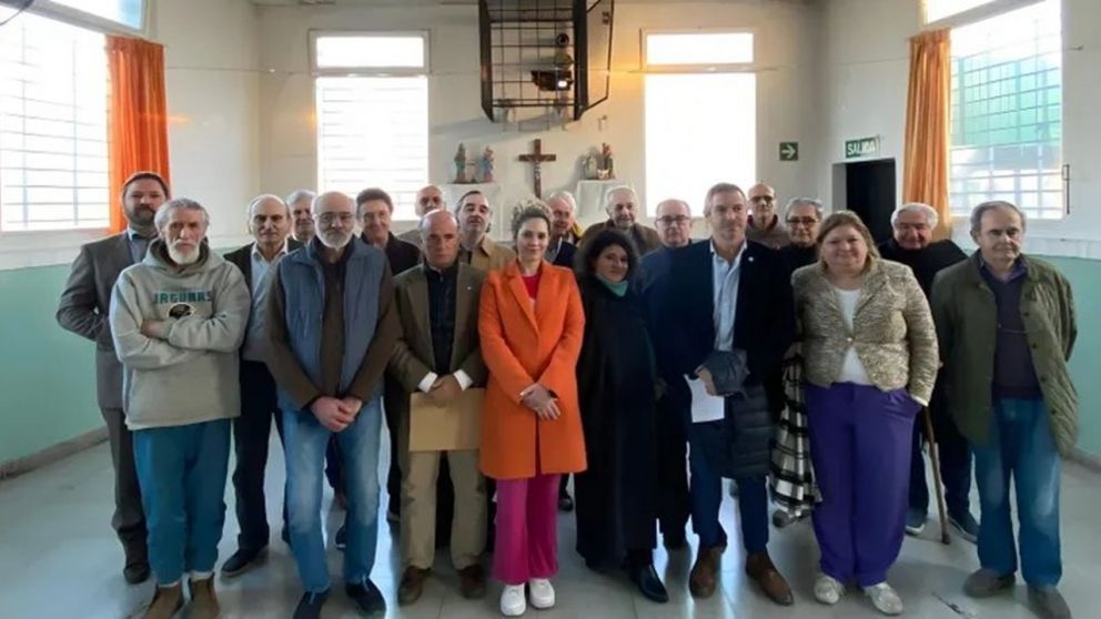 Javier Olivera Ravasi es señalado como organizador de la visita de seis diputados libertarios a los genocidas detenidos en el penal de Ezeiza.