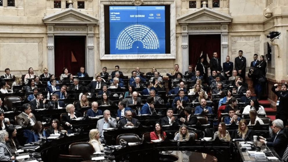 La Cámara de Diputados aprobó el proyecto de ley que declara a la educación como servicio estratégico esencial.