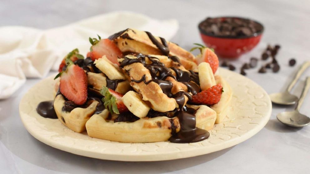 Receta de waffles crocantes: dos opciones baratas y rendidoras para la merienda.