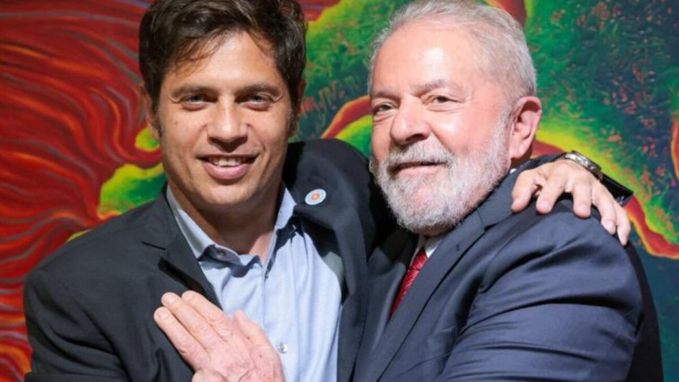 Axel Kicillof, junto a Lula da Silva, durante un encuentro mantenido tiempo atrás.