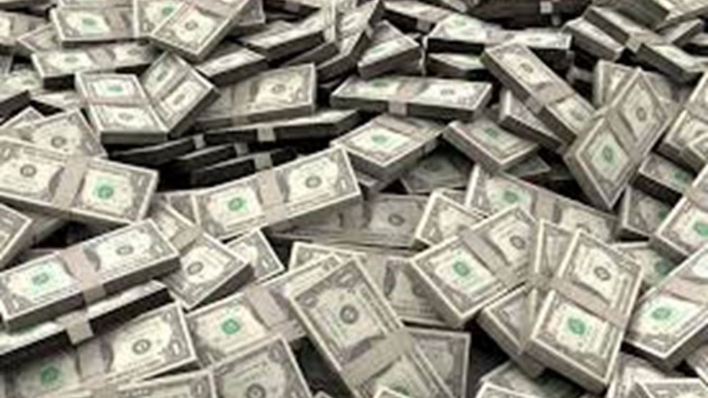 Se hizo millonario con una raspadita que le salió 5 dólares.