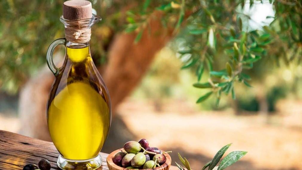 ANMAT retiró del mercado dos marca de aceite de oliva (Imagen ilustrativa).