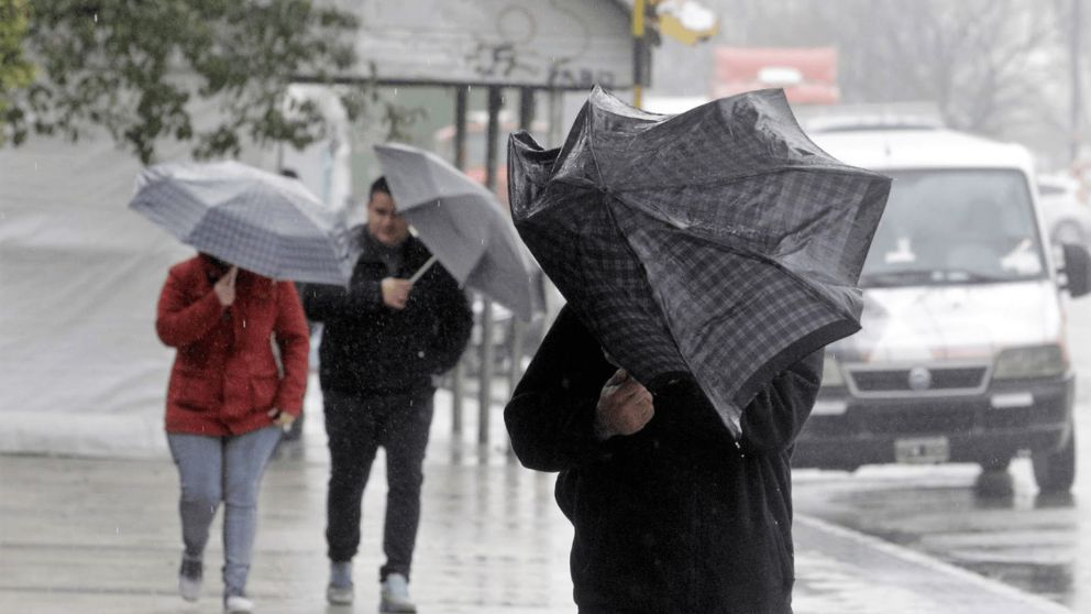 Partes de la provincia de Buenos Aires se verán afectadas por un fenómeno climático que trae consigo fuertes vientos (Imagen ilustrativa).