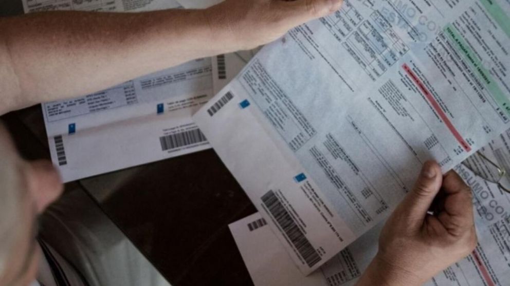 El Gobierno extendió el pazo para pedir el subsidio a luz y gas (Imagen ilustrativa).