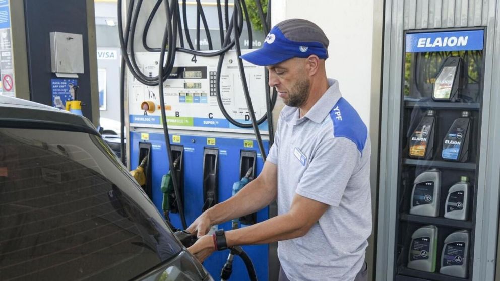 YPF present� la nueva lista de precios en combustibles (Imagen ilustrativa).