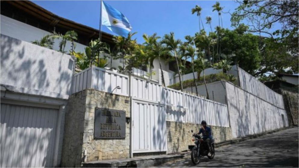 La embajada argentina en Caracas.