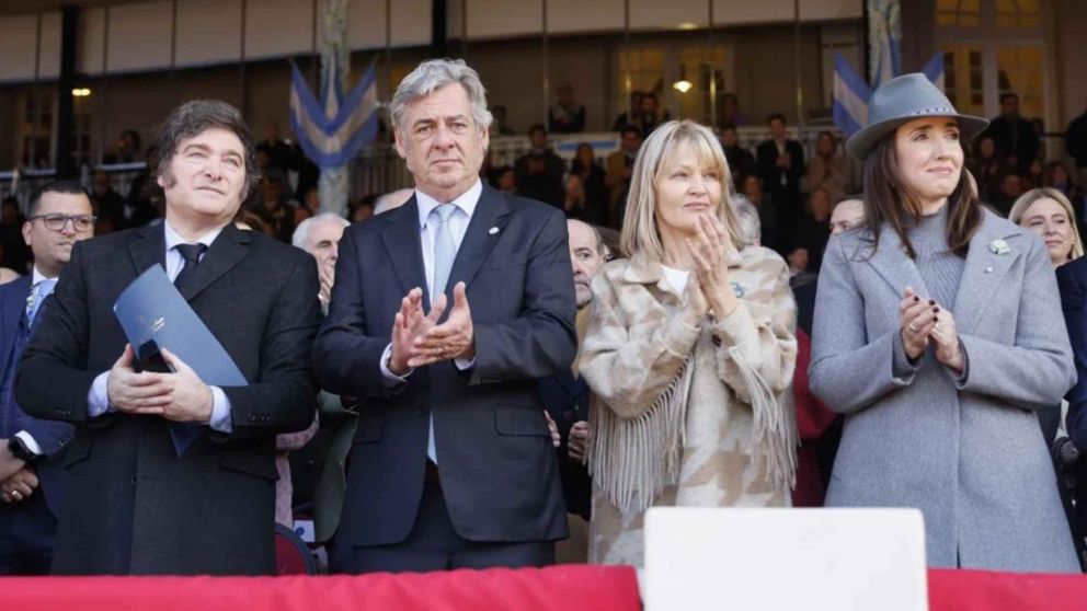 Así fue el reencuentro público entre Javier Milei y Victoria Villarruel, en La Rural.