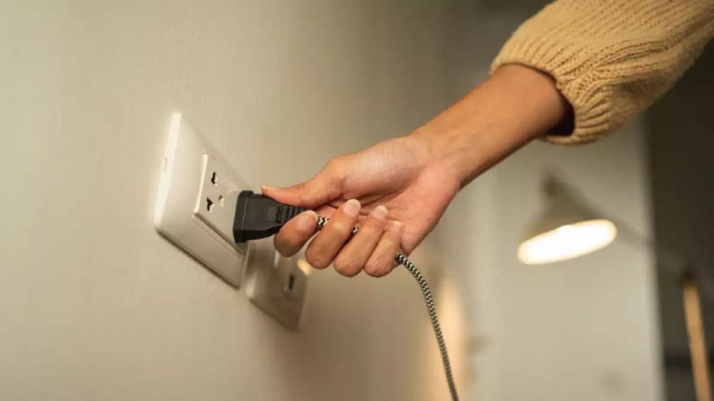 Estos son los 3 electrodomésticos que nunca debes desconectar.