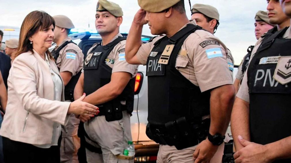 El Gobierno optimizó los contratos de ART de las Fuerzas Federales.