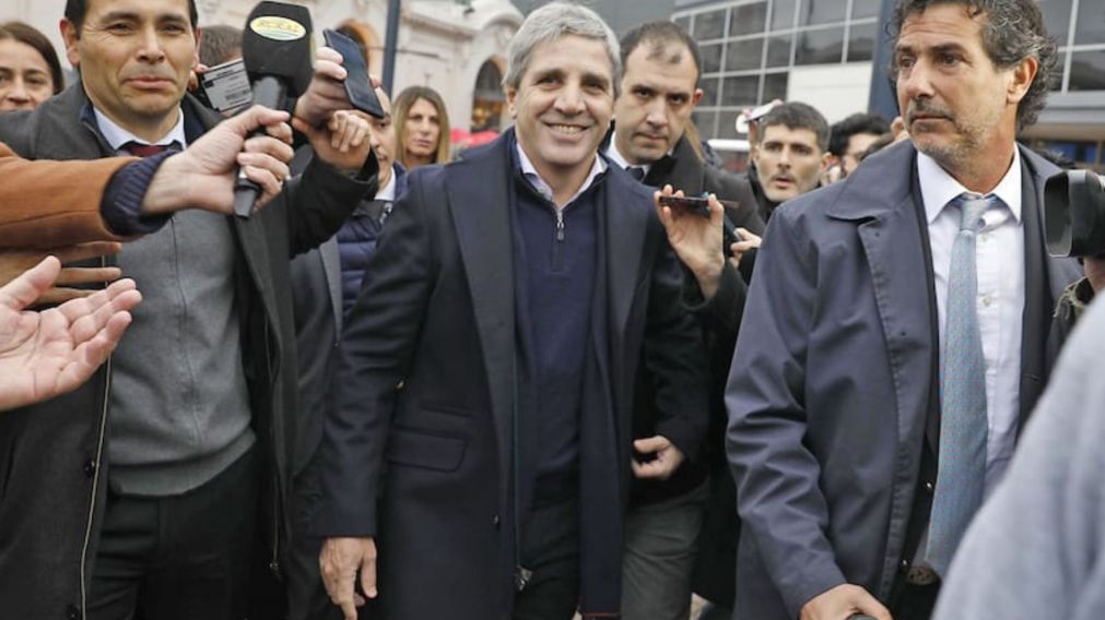 El ministro de Economía, Luis Capito, visitó este martes La Rural de Palermo (X/@ministrocaputo).