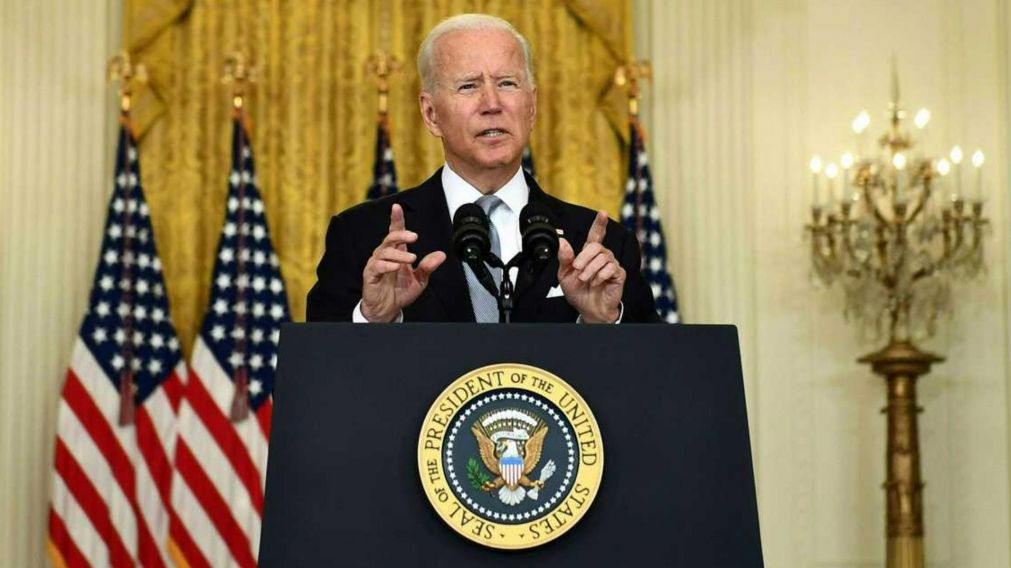 Biden se olvidó el nombre de su secretario de Defensa en una entrevista y lo llamó “el tipo negro”: crece la presión para que se retire