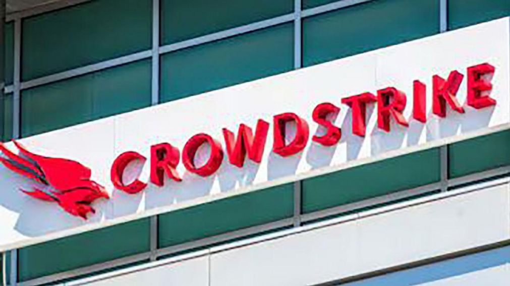El colapso informático global: cuál fue la falla en CrowdStrike que paralizó los sistemas de todo el mundo