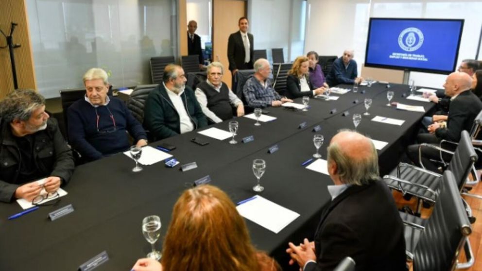 La reunión por el Salario mínimo, vital y móvil será este jueves en la tarde.