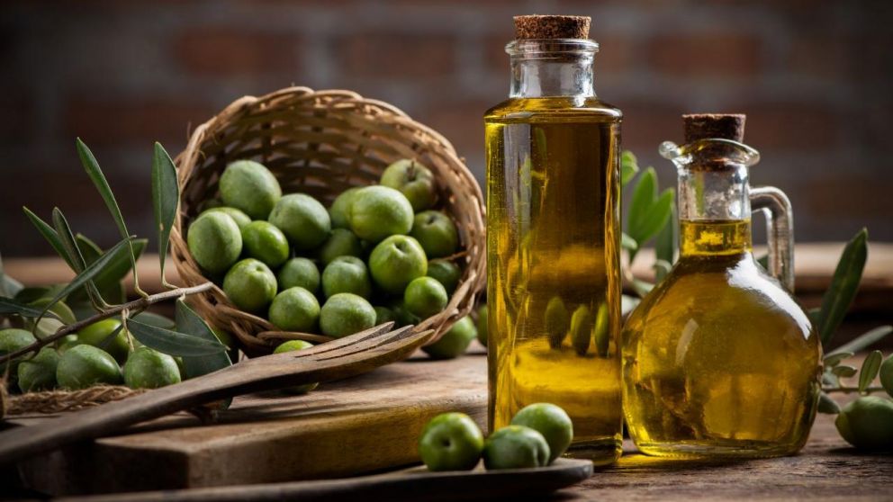 Aceite de oliva, uno de los productos prohibidos por ANMAT (Imagen ilustrativa).
