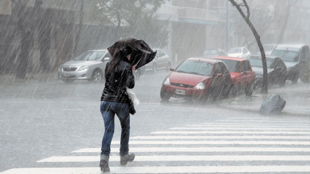 Urgente: alerta meteorológica por vientos y tormentas para Buenos Aires y varias provincias, ¿qué dice el pronóstico?