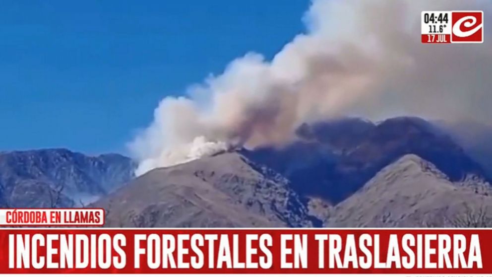 Incendios en Córdoba: el fuego avanza sobre el Valle de Calamuchita