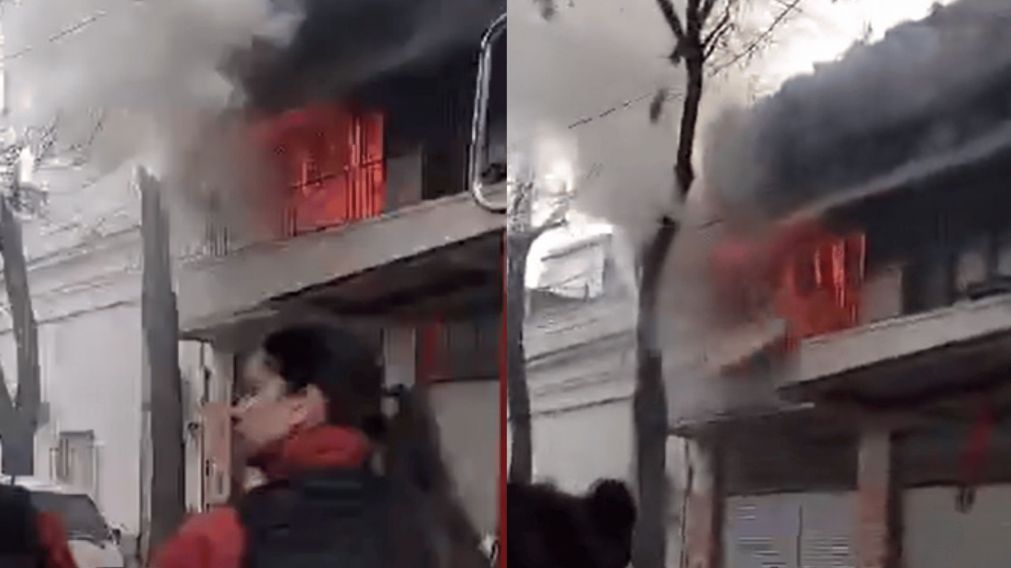 El fuego consumió todo el departamento y hubo explosiones en el lugar (Captura).