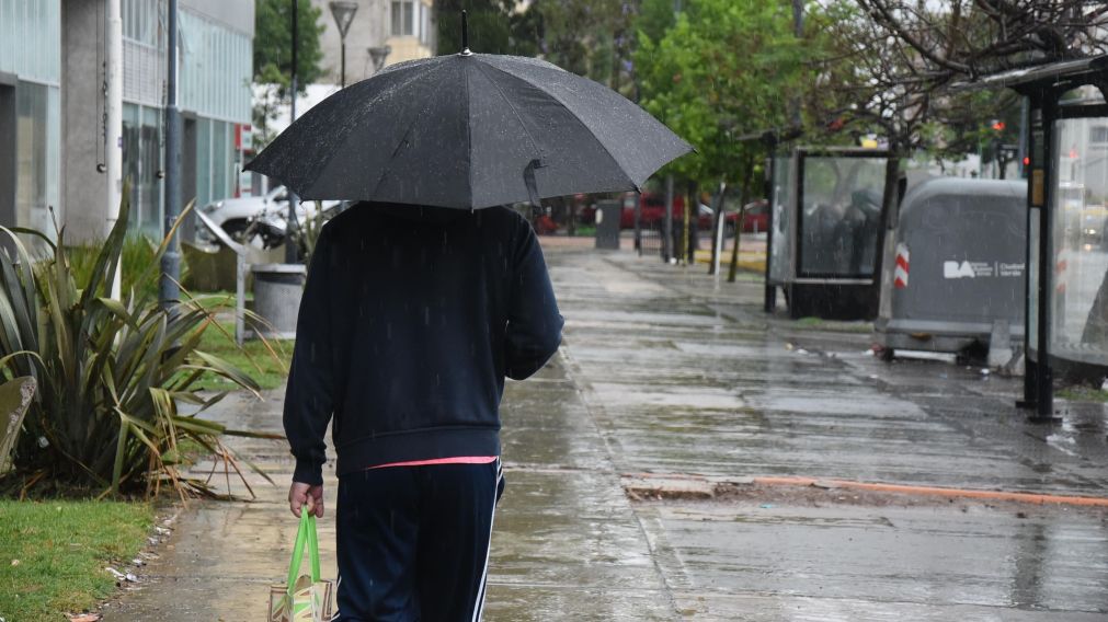 Chau frío, hola lluvias: el pronóstico anuncia que “se cae el cielo” en Buenos Aires, ¿cuándo?