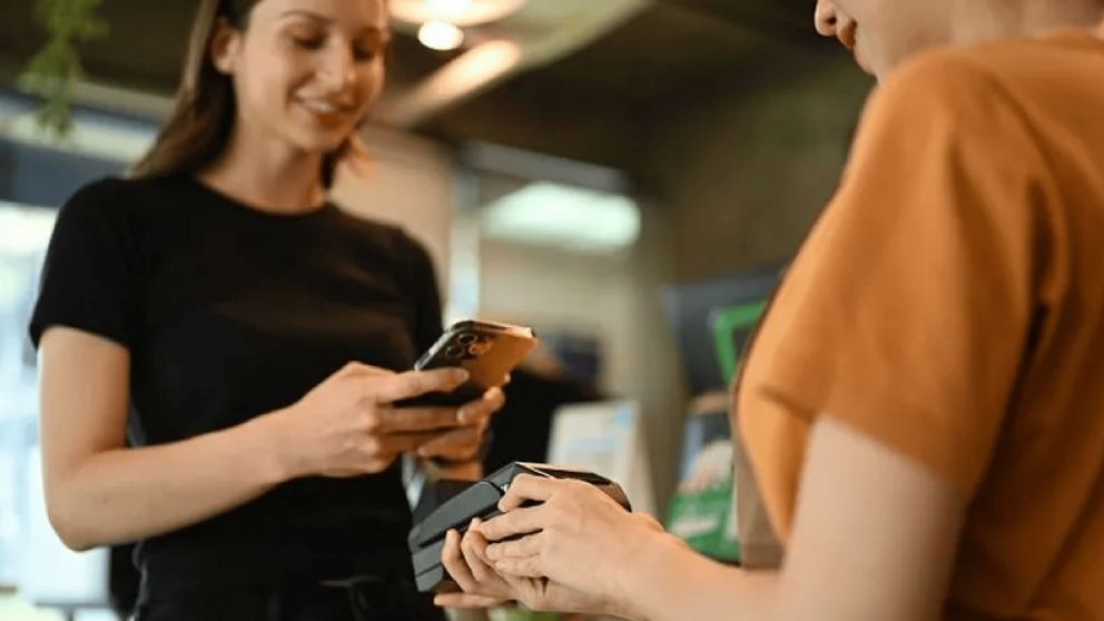 El sorprendente descuento de Cuenta DNI para ahorrar $5000 en restaurantes en las vacaciones de invierno 2024 (imagen ilustrativa)