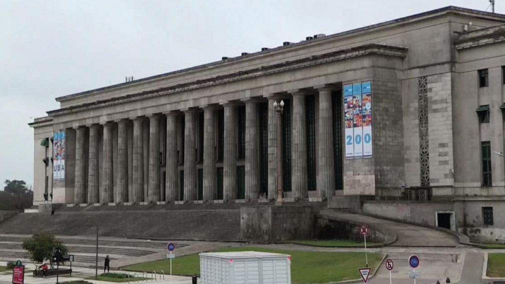 Crisis salarial en la UBA: docentes y no docentes en alerta