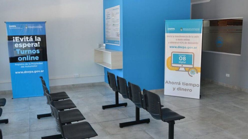 Esta situación amenaza con desestabilizar el sistema y pone en riesgo 12 mil puestos de empleo privados que trabajan en los Registros", explicaron desde AAERPA.