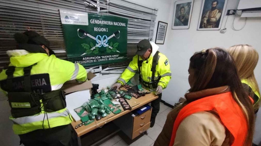 Incautan cargamento de 378 rodocrositas.