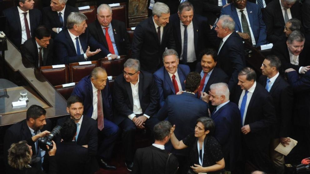 El Gobierno confirmó a los gobernadores que firmarán el Pacto de Mayo.