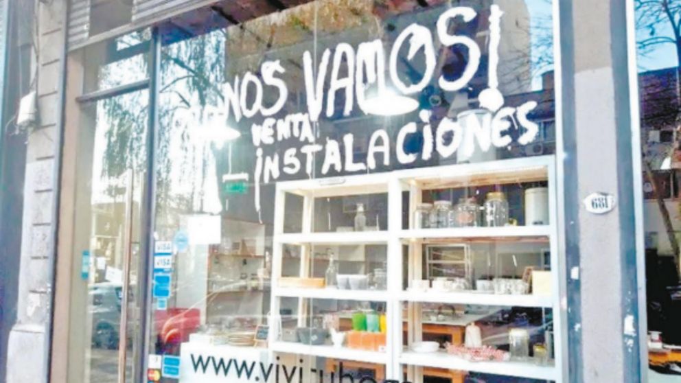 Algunos negocios cantaron el "no va más" y lo anunciaron a sus clientes.