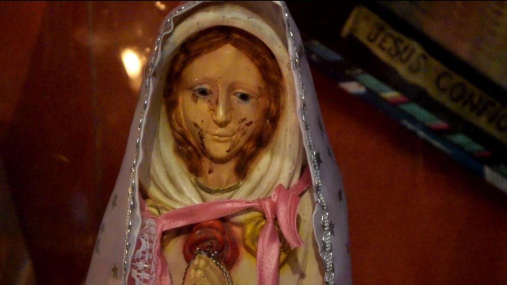 La Virgen de Metán lloró cuando pidieron por Loan Peña (Twitter).