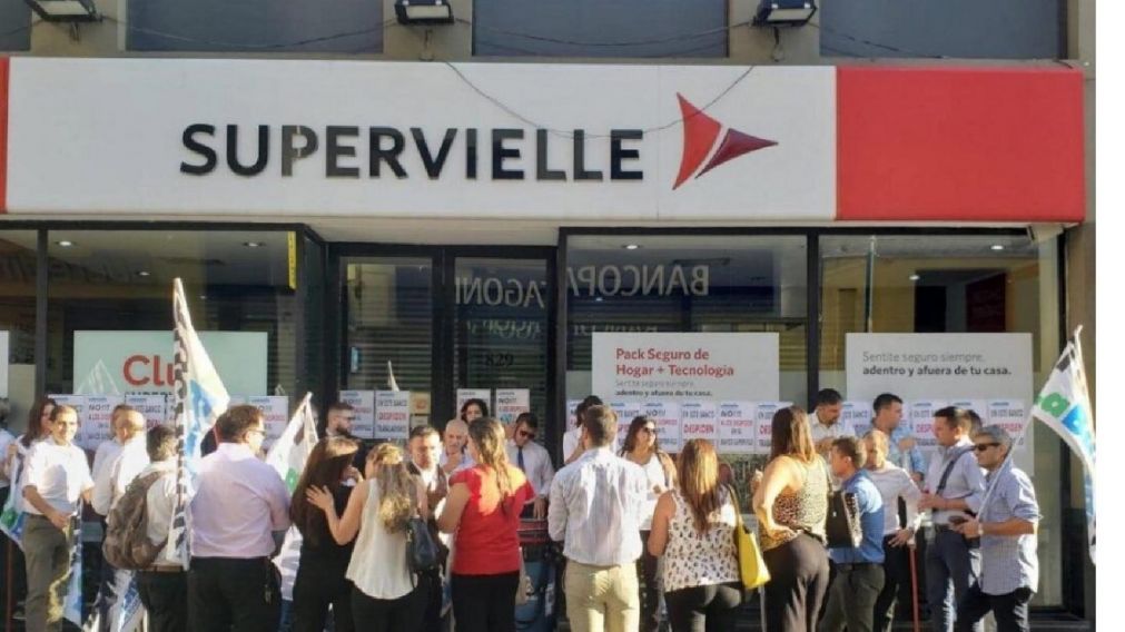 Tensión en el Banco Supervielle: trabajadores denuncian maltrato y despidos encubiertos