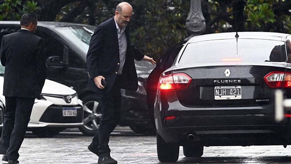 El economista encabezará una nueva cartera, cuya función será continuar con las tareas de desregulación del Estado.